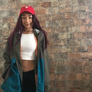 • DONATING SOON 🌟 CUTE WINDBREAKER